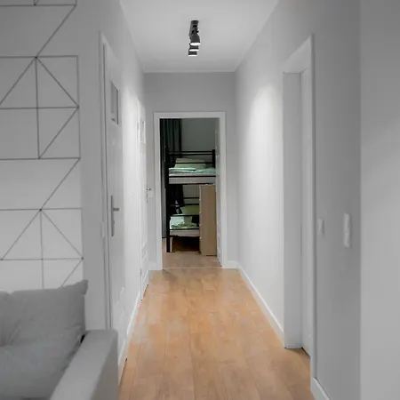 Crystal Hostel *