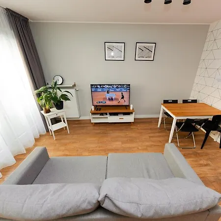 Hostel Crystal